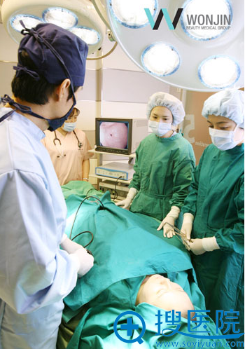 韩国原辰整形医院内视镜设备