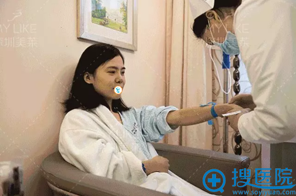 严谨的隆鼻术前检查