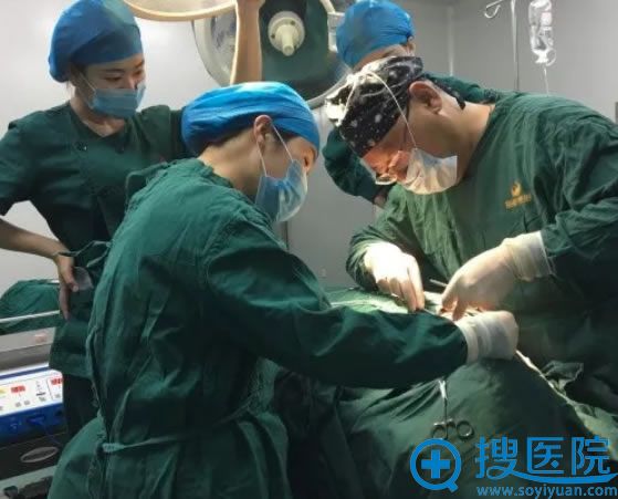 王新灿鼻综合手术过程之术中操作